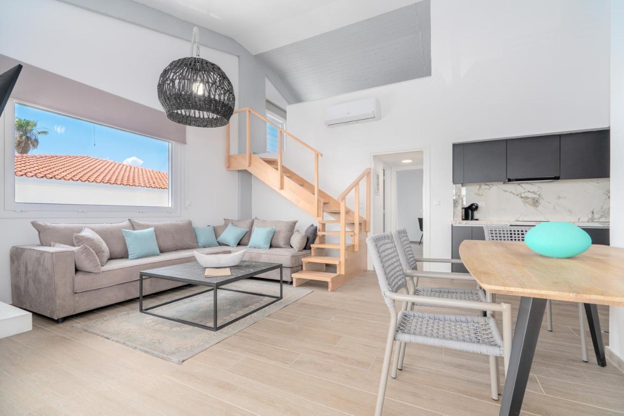 Costa Vasia Boutique Apartments ヴラハティ エクステリア 写真