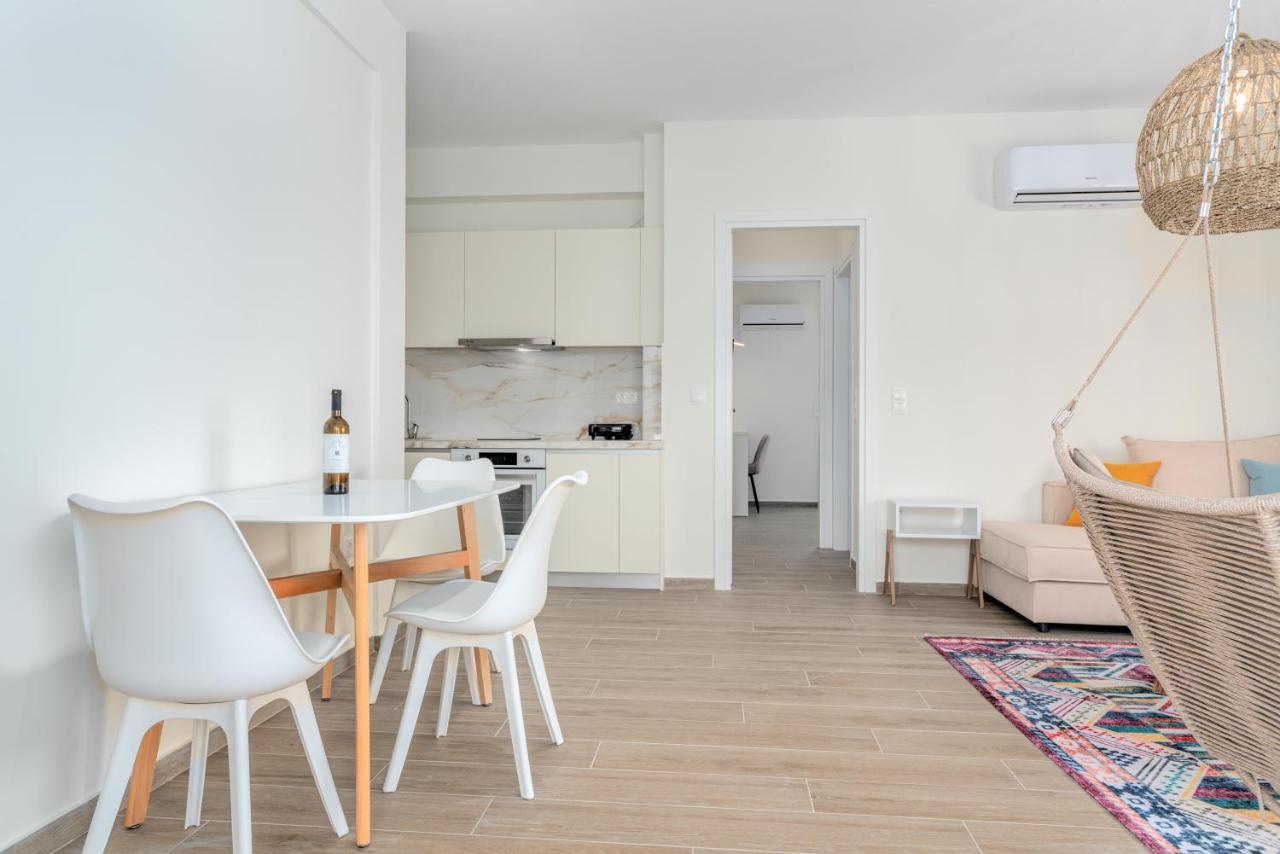 Costa Vasia Boutique Apartments ヴラハティ エクステリア 写真