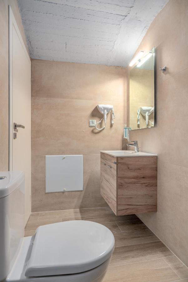 Costa Vasia Boutique Apartments ヴラハティ エクステリア 写真