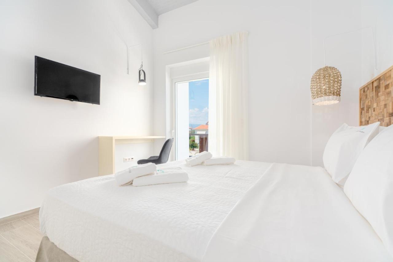 Costa Vasia Boutique Apartments ヴラハティ エクステリア 写真