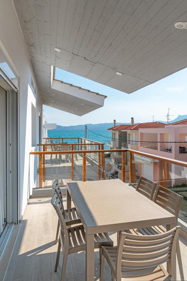 Costa Vasia Boutique Apartments ヴラハティ エクステリア 写真